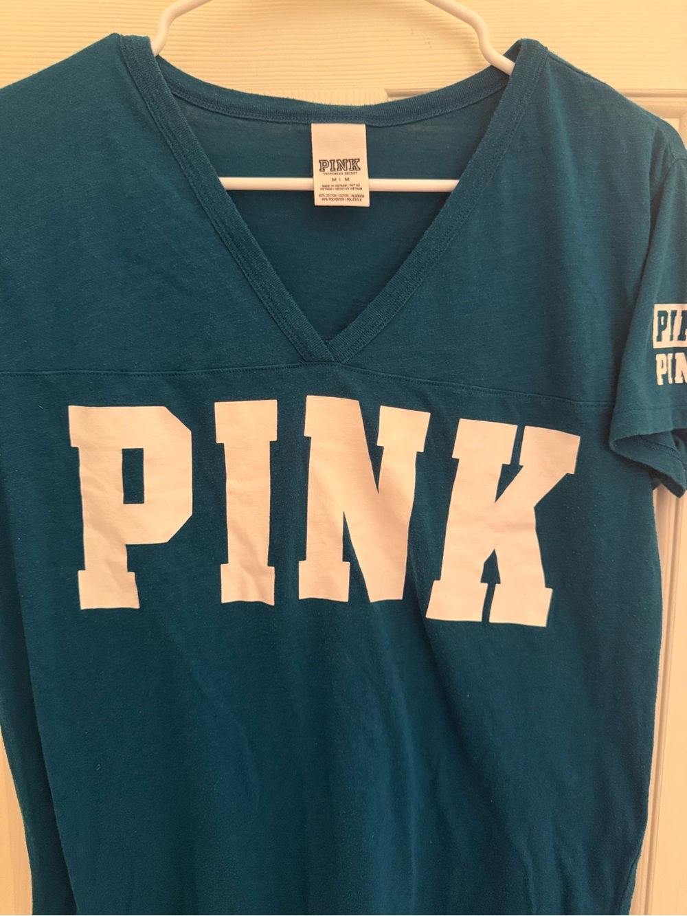 PINK Victoria's Secret Teal Short-Sleeve V-Neck Logo Tee - Picture 9 of 9